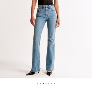 Abercrombie & Fitch Ultra High Waited Flare Jeans